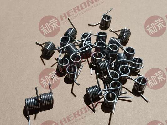 Nuova molla di torsione sinistra di alta qualità per il carrello del morsetto Hyosung CDU 1.4 + 0D10.5*11.2L*7N Parti di ricambio ATM