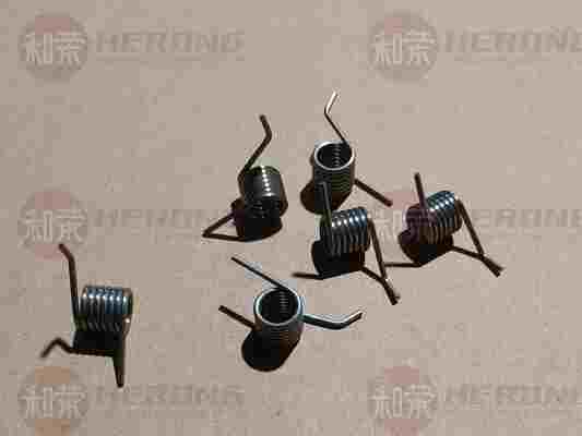 Nuova molla di torsione destra di alta qualità per il carrello del morsetto Hyosung CDU 1.4 + 0D10.5*11.2L*7N Parti di ricambio ATM